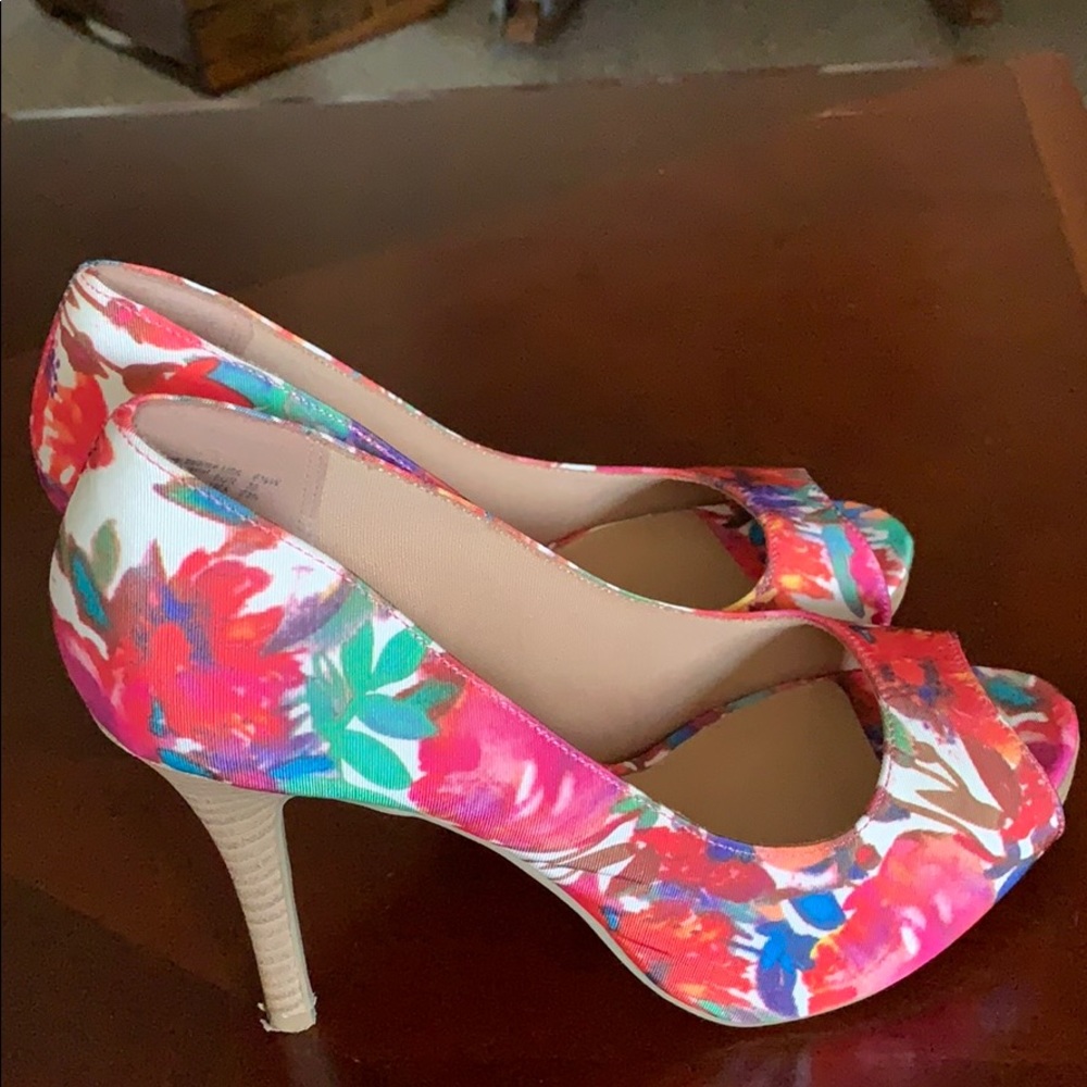 Christian Soriano floral peep toe high heels